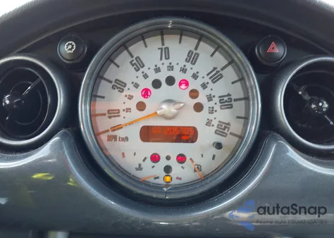 2004 Mini Cooper S z USA, uszkodzony, nr VIN WMWRE334X4TD86858